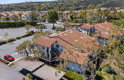 Close to Beach w Patio Resort Amenities The Point at Corniche by AvantStay STR16-0458 - Foto 82