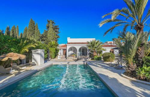 Villa La Font with pool and bbq - Foto 1