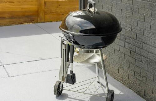 Wild West Disco Haus! New Hot Tub, Patio + Gym - Foto 24