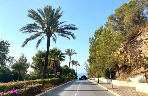 Villa VistaBonita with sea view in Altea Hills - Photo 2