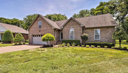 Gallatin House on Long Hollow Golf Course! - Foto 3