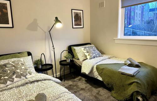 Relaxing Modern Apartment with 6 beds, New Furniture&Repair - Foto 5