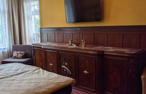 WeisseVilla Friedrichsbrunn Fewo EMPIRE - Foto 8