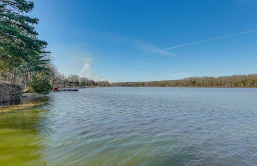 Lake Dardanelle Home with Dock! Fish On-Site - Foto 27