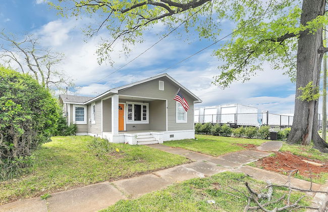 Near the Airport East Lake Craftsman - Foto 13