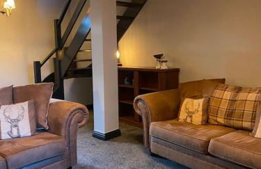 HOT TUB - Miners Cottage - edge of Brecon Beacons National Park - Heritage Town - Foto 34