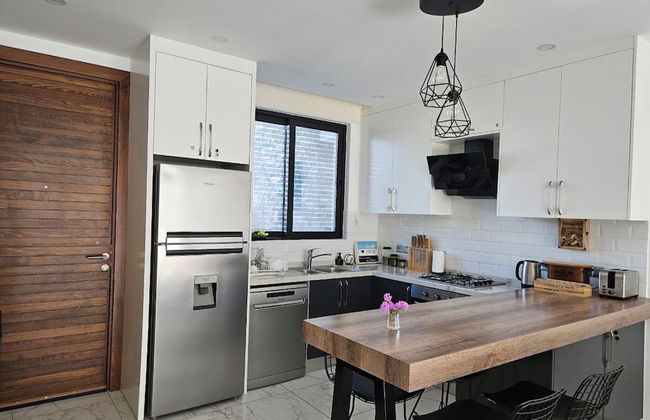 Serene Three-bedroom Retreat in Unforgettable Setting - Foto 26