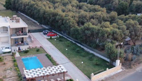 Niovi Seaside Suites - Foto 2