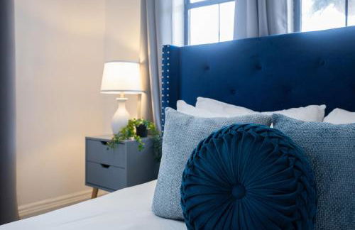 Bright Historic Home, Recently Renovated, Near Downtown, SCAD, & Starland Yard - Foto 33