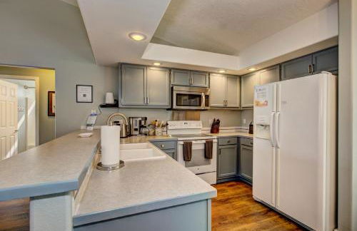 Hello Dolly! 3 beds, 2 bath, 2 TV's, Fireplace, Quiet Neighborhood in Star, ID minutes from walking trails and river views - Foto 10