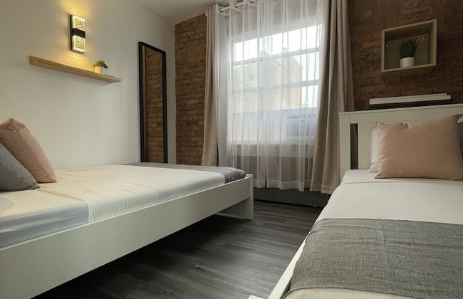 Hotel and the City-Midtown - Photo 25