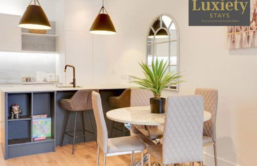 Stylish & Elegant 1BR City Centre near High Street - Foto 2