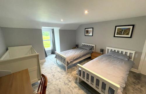 Spacious 3BR Cottage in Beautiful Rural Setting - Pass the Keys - Foto 25