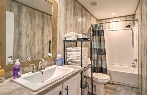 Close to Marinas Bernice Home with Large Yard - Foto 19