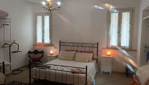 Casa Artemisia lungo il fiume con giardino privato - Foto 3