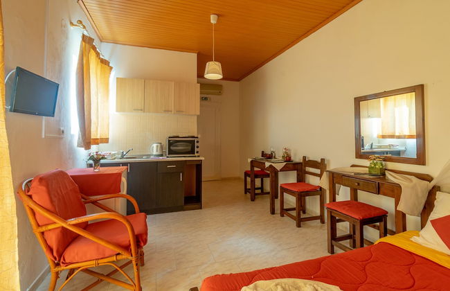 Akis Villa Studios & Apartments with Pool - Foto 9