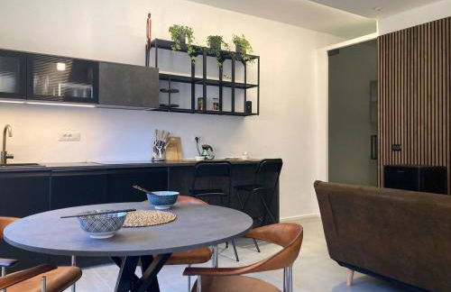 Gangillo, il rifugio sul porto - Foto 18