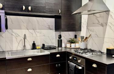 Superb Duplex in North London with reserved parking - Photo 14