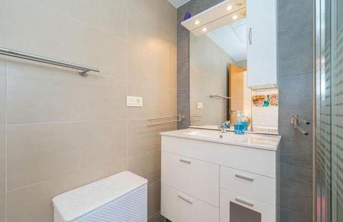 Cala Dor Villa 4 Bed 3 Bath Private Pool - Photo 32