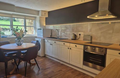 Underhill Holiday Cottage - Photo 6