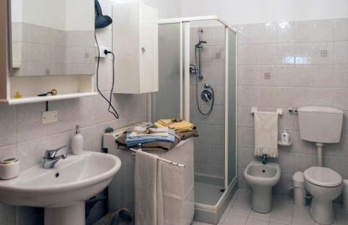 CASA DEL SOLE APPARTAMENTO N° 2 WHITE AND GOLD ROOM - Foto 36