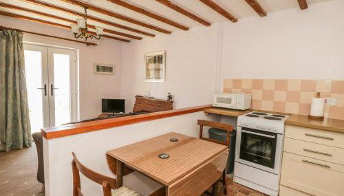 Chestnut Cottage - Photo 4