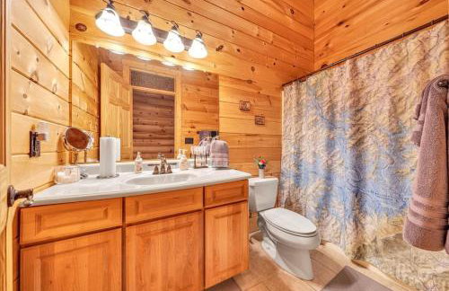 Liberty Pines - Lakefront Log Home, Swim Spa & Game Room - Photo 34