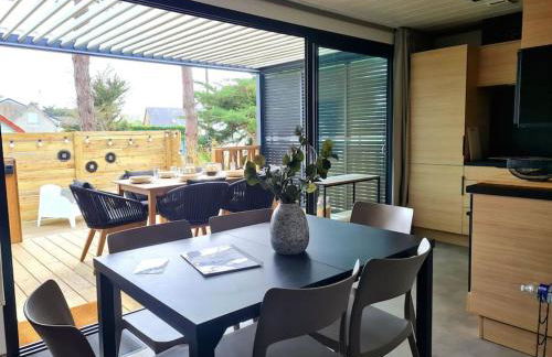 Cottage pour 6 personnes avec piscine couverte et chauffée à 300 m de la mer avec Wi-Fi et climatisé , 3 chambres - Foto 38