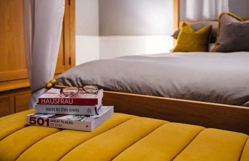 The Old School House, luxury home with hot tub. - Foto 15