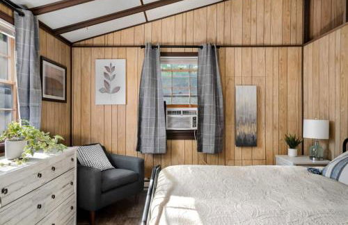 Secluded Cabin Hot Tub, Huge Deck, Fire Pit, WiFi - Foto 15