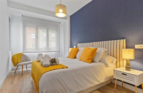 Van Gogh, confort y diseño en el centro de Gijón - Foto 1