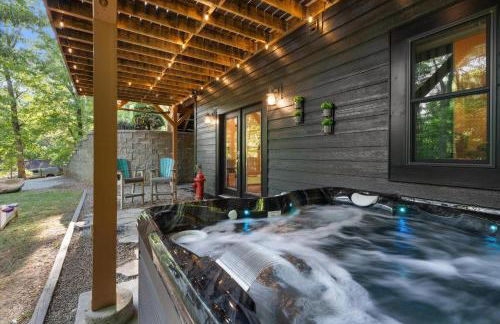 Near Highlands Luxury Mountain Escape with Hot Tub - Foto 2