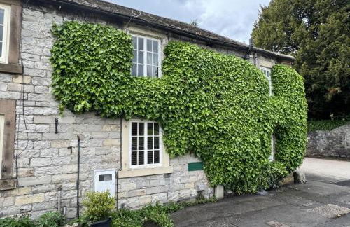 Superbly Appointed 3 Bedrooms and 3 Bathrooms - Foto 49