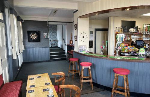 The Netherend Inn - Pet Friendly Haven - Photo 20