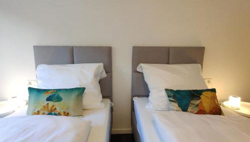 85qm, 4 bedroom, parking, King-Bed, Wifi, Netflix - Foto 3