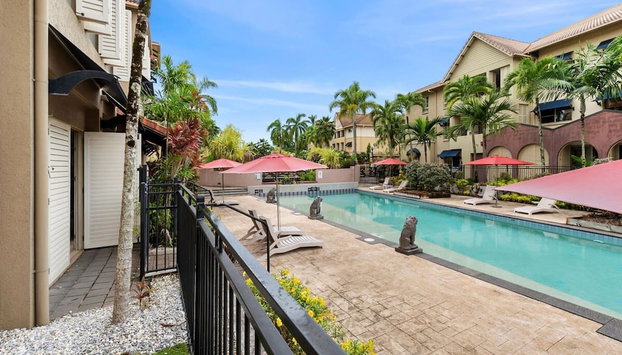 Reef Apartment Cairns - 4 Pools Resort BBQ - Foto 4, Zimmer
