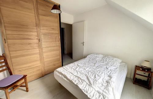 Charmante maison à 150m de la plage, 2 chambres, jardinet, proche Jullouville et St Pair-sur-Mer - FR-1-361-33 - Photo 5