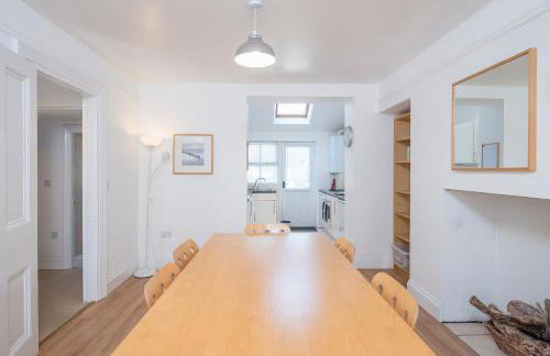 Inglenook House - Photo 6