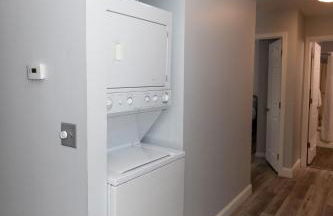 Modern Condo Central Huron Boat Basin Area - Foto 35