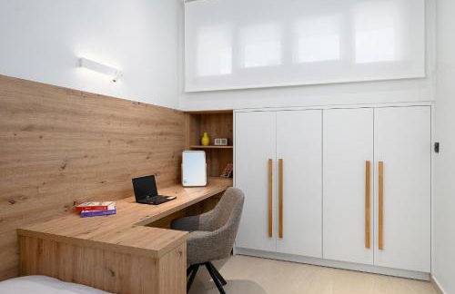 House 143 steps to the sea - Photo 36