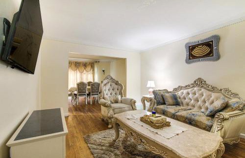 Stay and Play in Memphis Family Home with Yard! - Foto 3