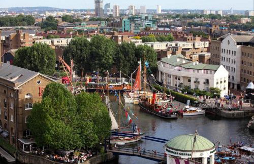 Modern 2BR near Tower Bridge WiFi & Self Check-in - Foto 23