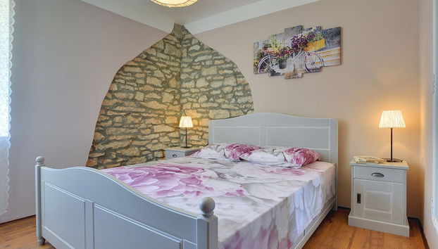 Spacious Holiday Home in Rakalj With Pool - Foto 5, Habitación