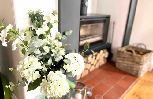 A unique and spacious river front property - Foto 26