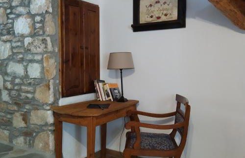 Linos Traditional Cottage - Foto 18