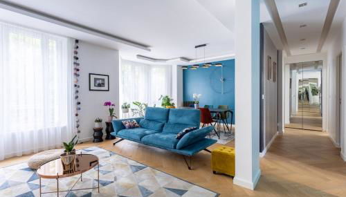 4-room apartment Place de la Mairie - City Center - Foto 1