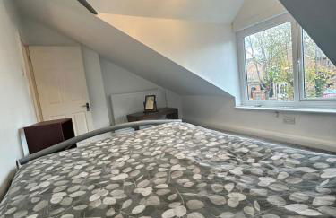 3 Bedroom Lovely Calm Independent Home - Foto 27