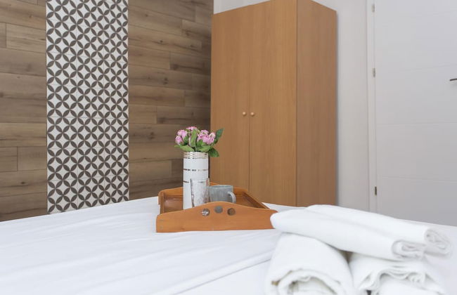 Sunny and Modern 1bdr Apartment in the Center - Foto 8