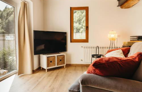 Casa espaiosa amb llar de foc - Foto 26