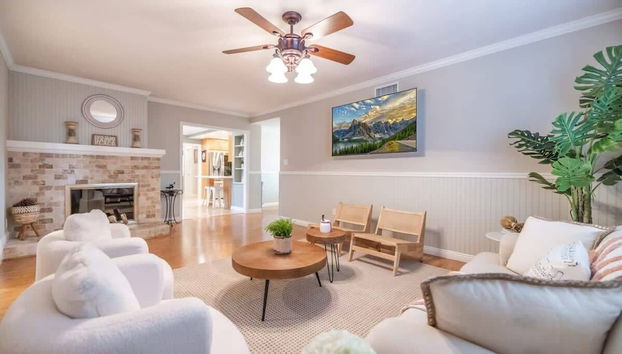 Marbella Lane - Charming 4BR Bungalo for Relaxing Retreat - Foto 2, Profilbild